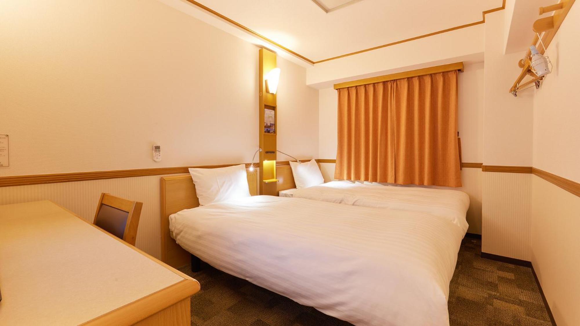 Toyoko Inn Osaka Jr Noda Ekimae Room photo